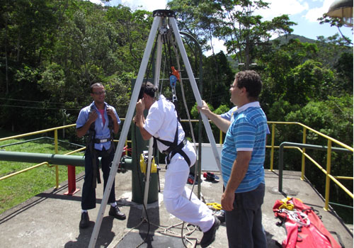 Treinamento de Espaço Confinado