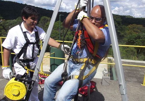 Treinamento de Espaço Confinado